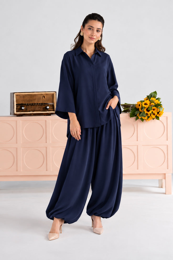 The Midnight Ease Balloon Set